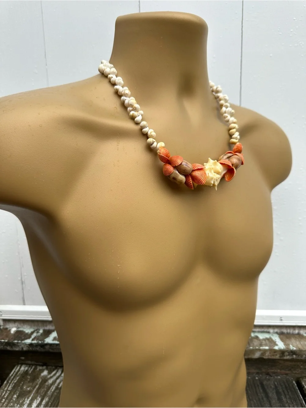 Bold Ocean Shell Necklace